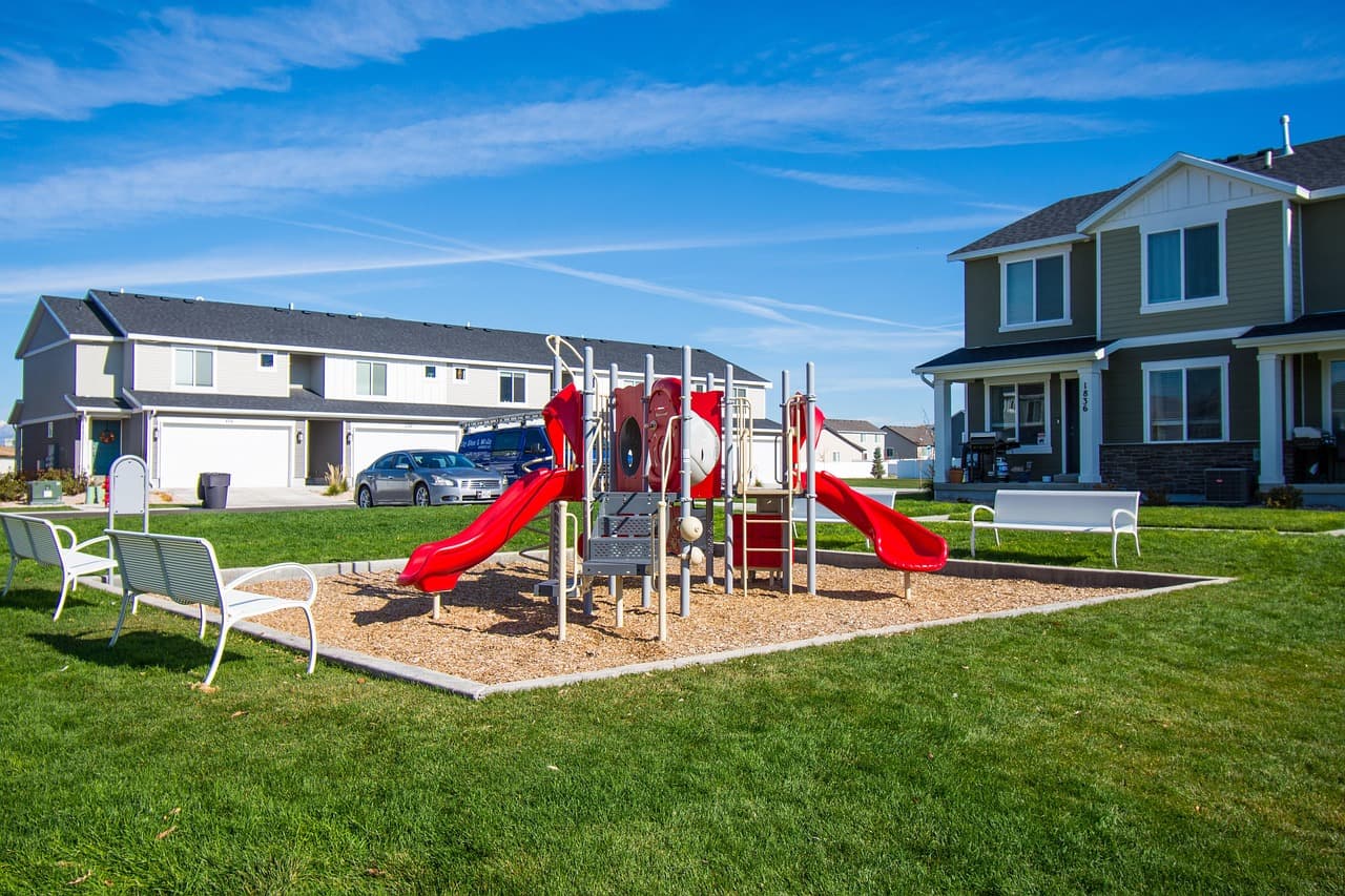 How to Structure an Effective HOA Committee